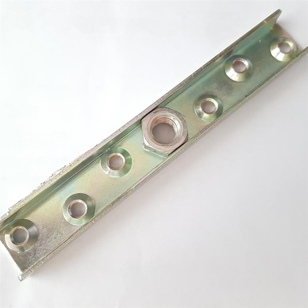 Helm Flansch -93 493 Pro 400 STA ZN f. Holzflügel 4041518013010-1.jpg